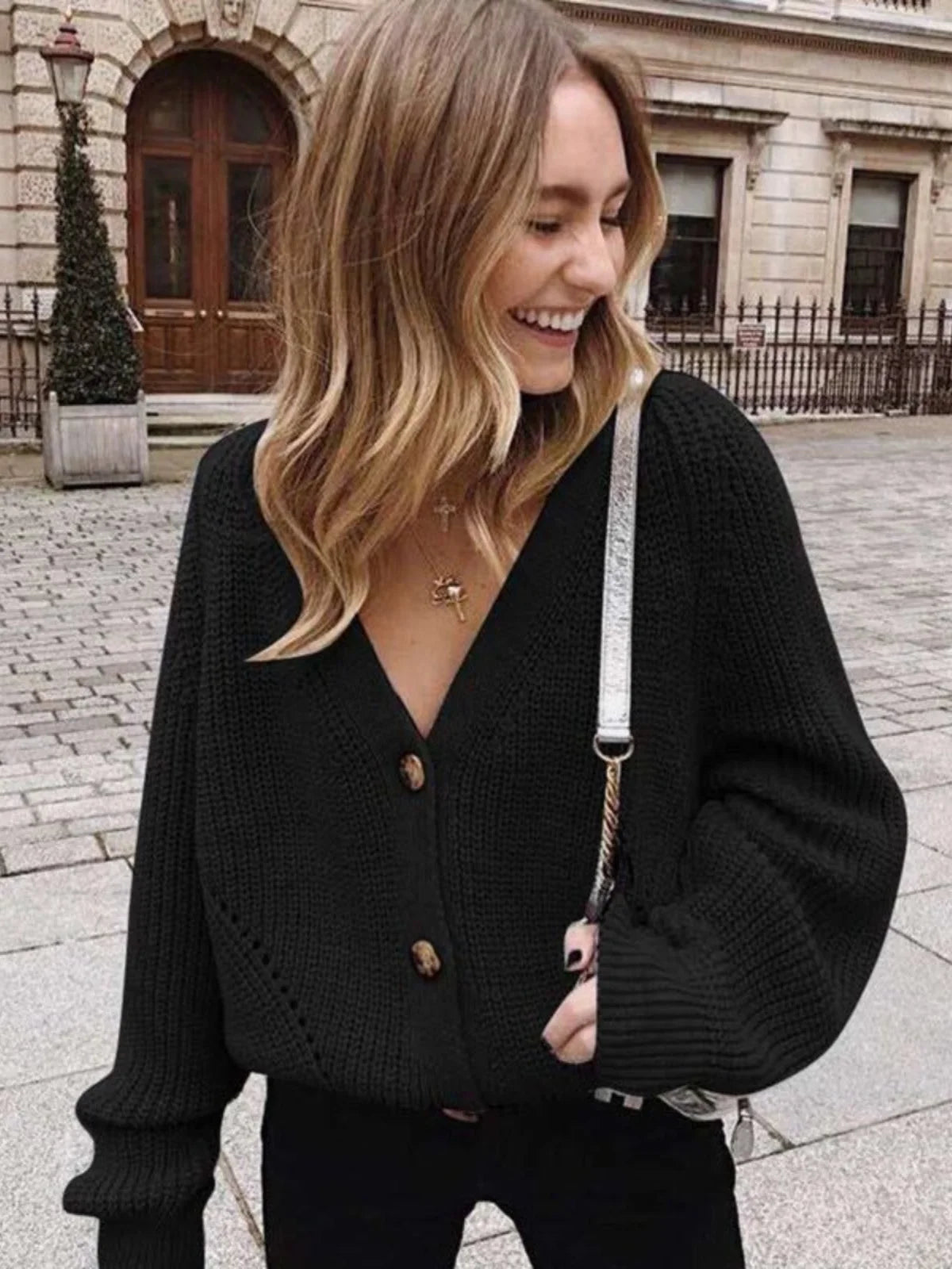 Cardigan CN Cozy cu decolteu în V - Regular, 120–220 g/m²