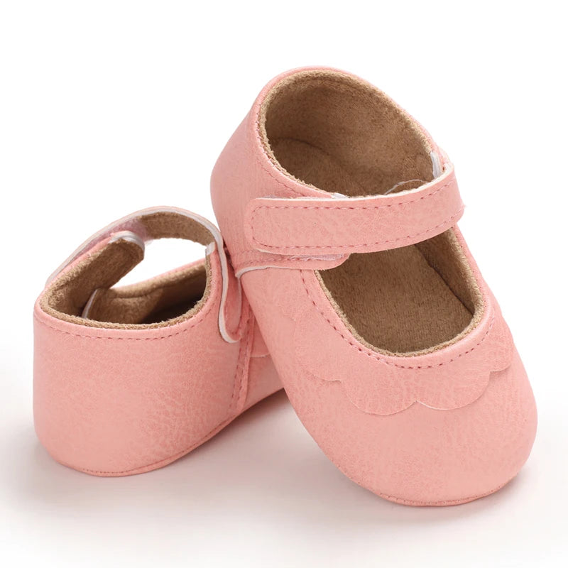 Baby Mädchen Schuhe 2025 - Fashion Einfarbig Leder Blume Prinzessin - Weiche Gummisohle Rutschfest Casual Erste Laufschuhe