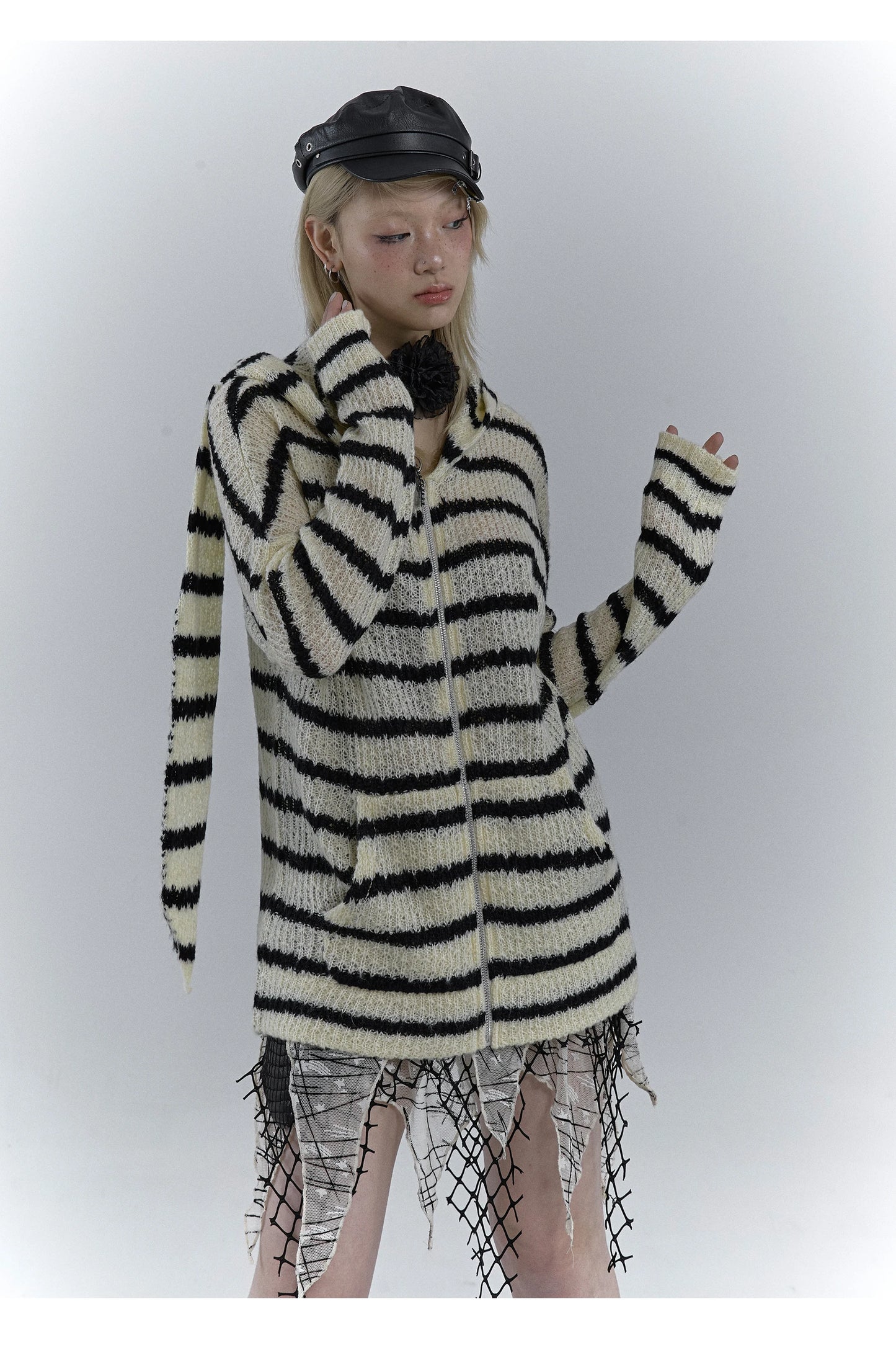 Karrcat Grunge Strickjacke Hollow Out - S/M, Vollarm