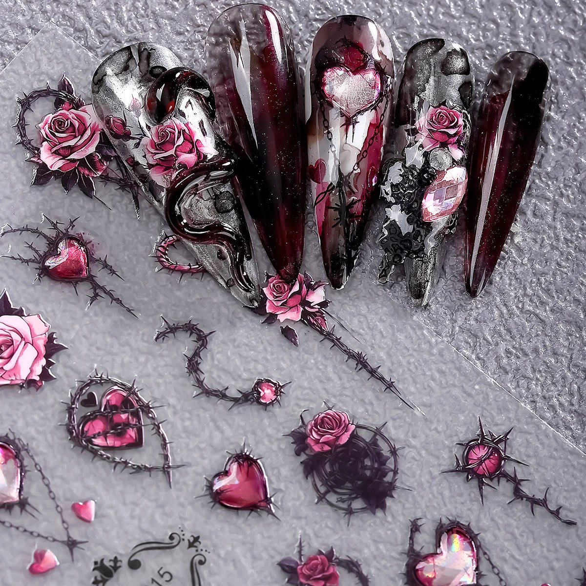 2Stk 5D Gothic Nagelsticker-Selbstklebend 2 Stk 3 x 1,5 cm