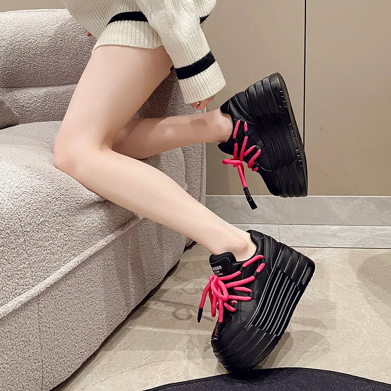 ShoeStyle Classic 8cm Plateau - Gummisohle Meshfutter 37-42