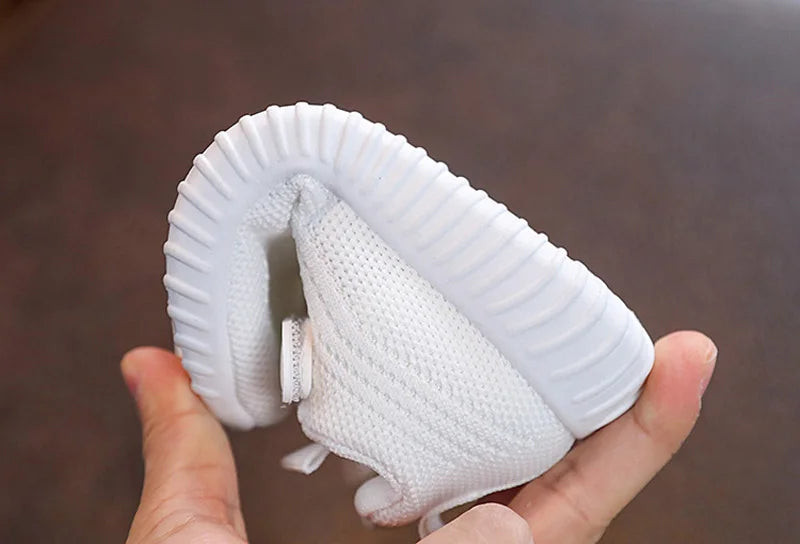 Kinder Schuhe 2025 - Frühling Sommer Kids Sneakers - Weich Atmungsaktiv Mesh Jungen Mädchen Schule Outdoor Sport