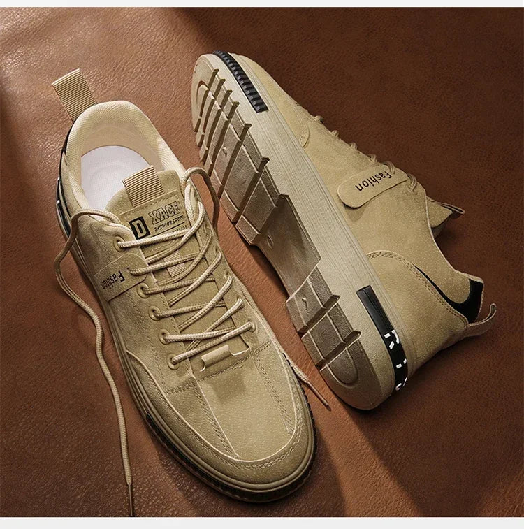 Wear resistant New BreathableWork Safety Shoes Trendy Versatile Comfortable Eva Insoles Rubber Upper shoes for men sneakers men