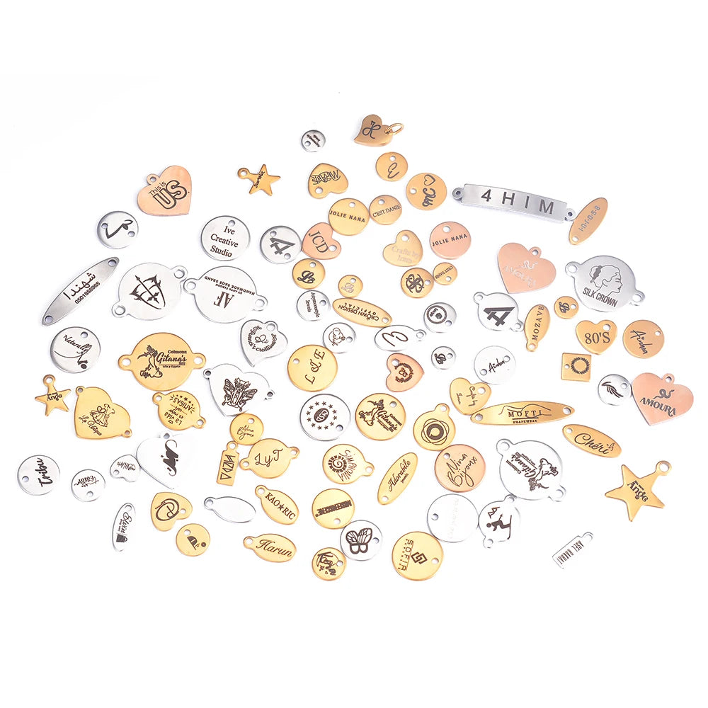 Charmuri personalizate din oțel inoxidabil cu inimă, etichetă gravată cu logo-ul litere, brățară DIY, colier, pandantiv pentru fabricarea de bijuterii