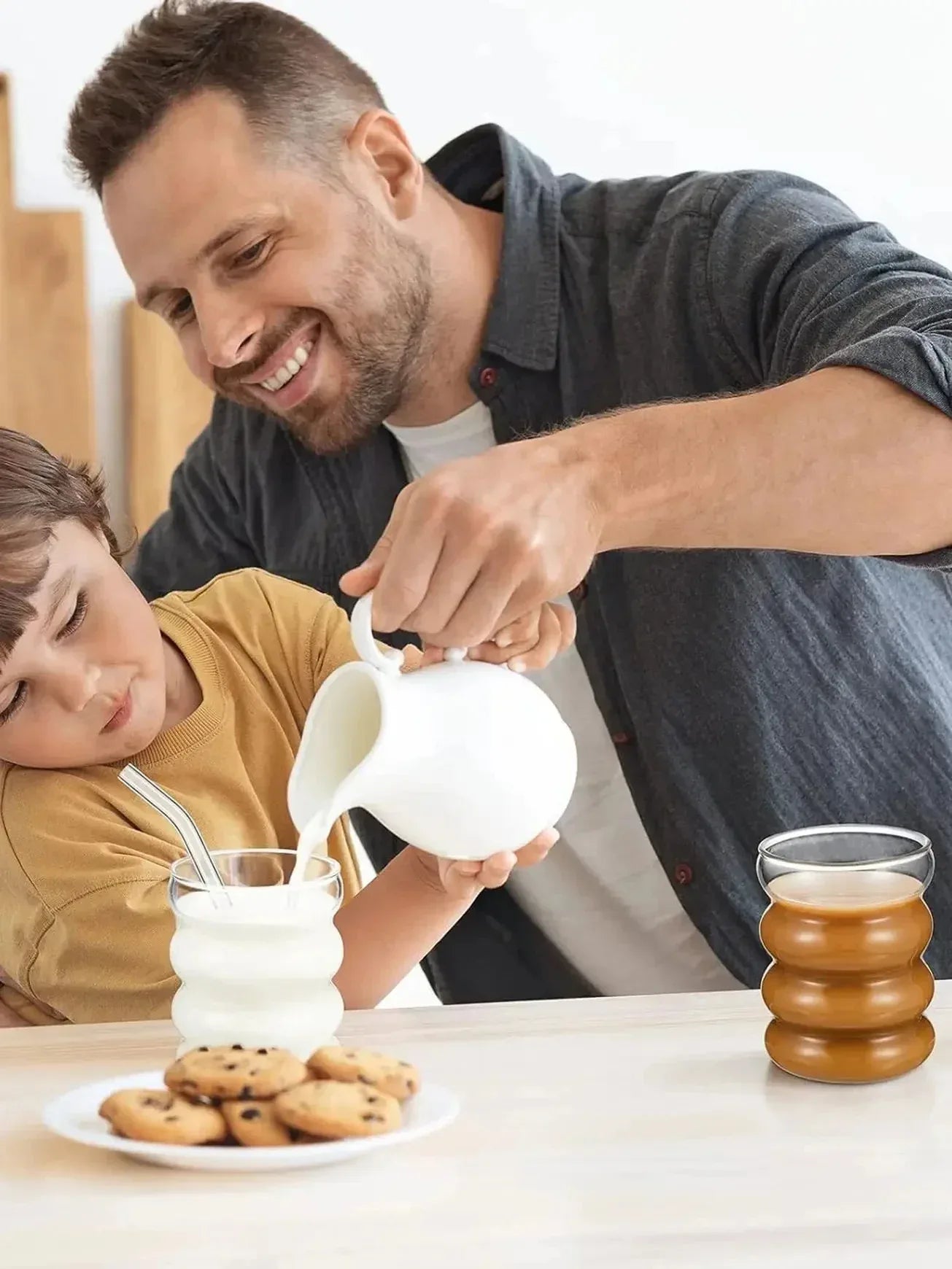 Leeseph 4Pcs Creative Glass Cups Coffee Mug Vintage Drinking Glasses Ribbed Glassware Aesthetic Cups with Straws Set - Golden Bridge Store