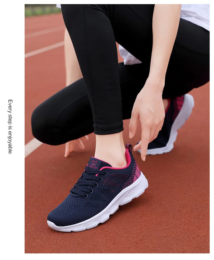 Hot Sneakers Shoes for Women Soft Flat Casual Shoes 2025 Spring Summer Light Breathable Mesh Sneakers Walking New Ladies Shoes