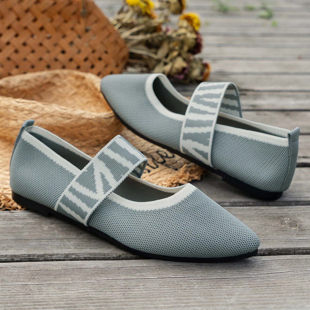 New Women's Ballet Flats Casual Shoes Low Heel Barefoot Elegant Woman Sneakers  Comfortable Pointed Toe on Offer Women's Shoes