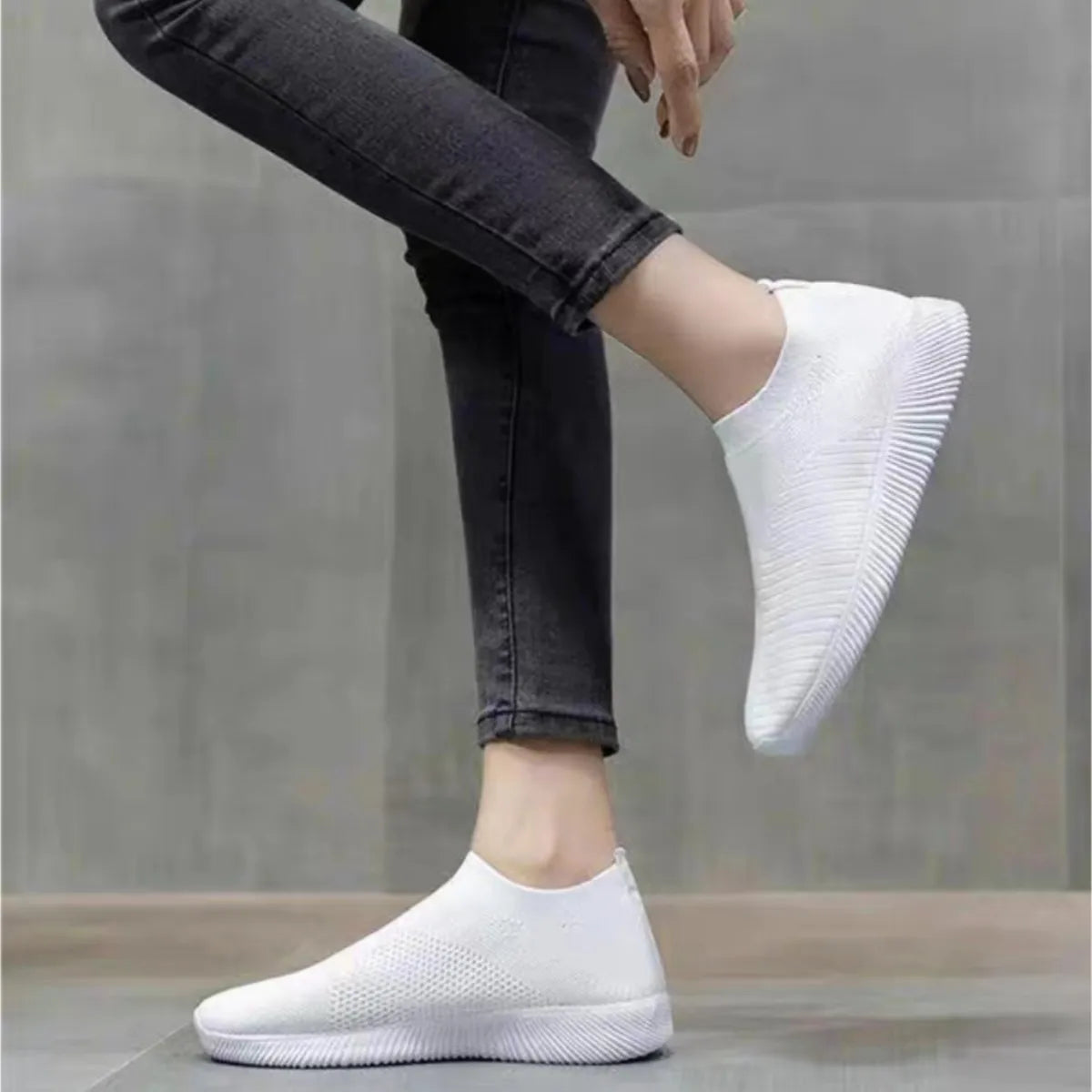 Women Shoes Soft Women Sneakers Lightweight And Comfortable Women Slip On Lazy Loafers Walking Shoes For Women