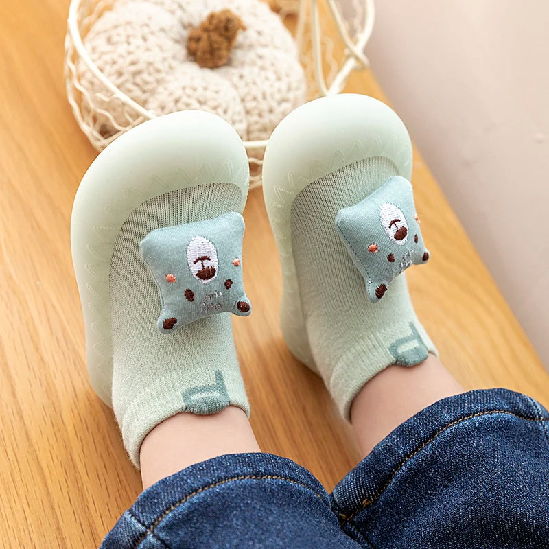 Frühling Herbst Baby Socken Schuhe 2025 - Jungen Mädchen Cartoon 0-3T - Weiche Sohle Slip-On Sneakers Rutschfest
