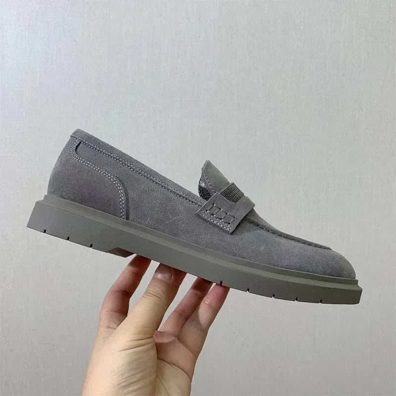 Luxus Damen Flache Schuhe 2025 - Wildleder Kette Perlen Runde Zehen - Slip-On Loafer Komfort Walking Schuhe