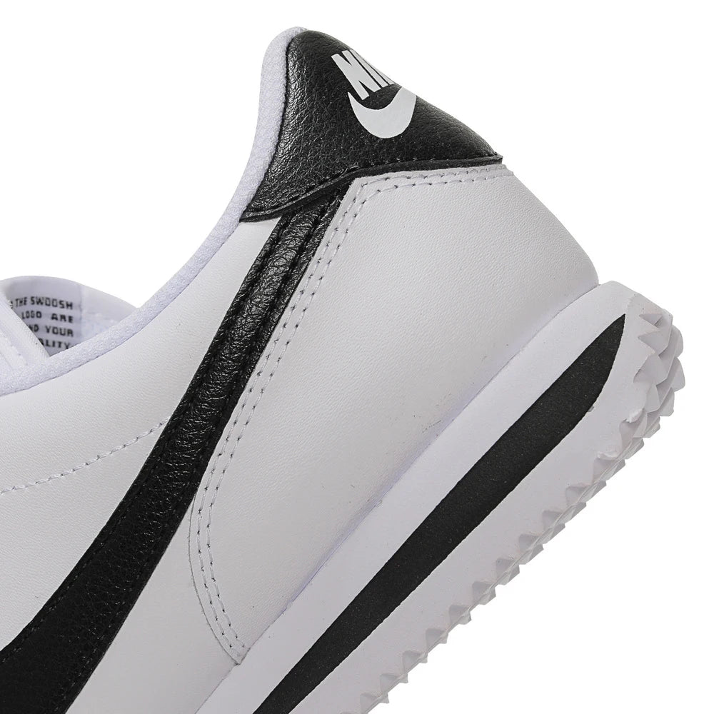 Nike Cortez Leichtgewicht - Gewicht Leicht, Größe 36-44, Material Canvas Polyester