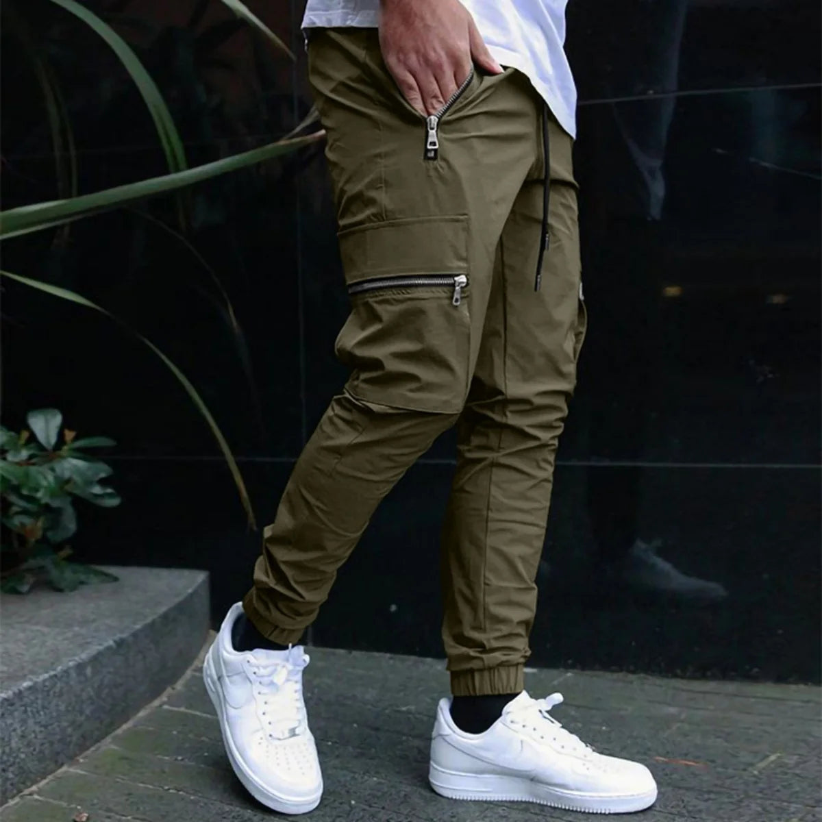 Salopetă casual pentru bărbați, primăvară și toamnă, nouă, cu cordon, personalitate, cu buzunar cu fermoar, pentru picior mic, pantaloni creion, pantaloni lungi