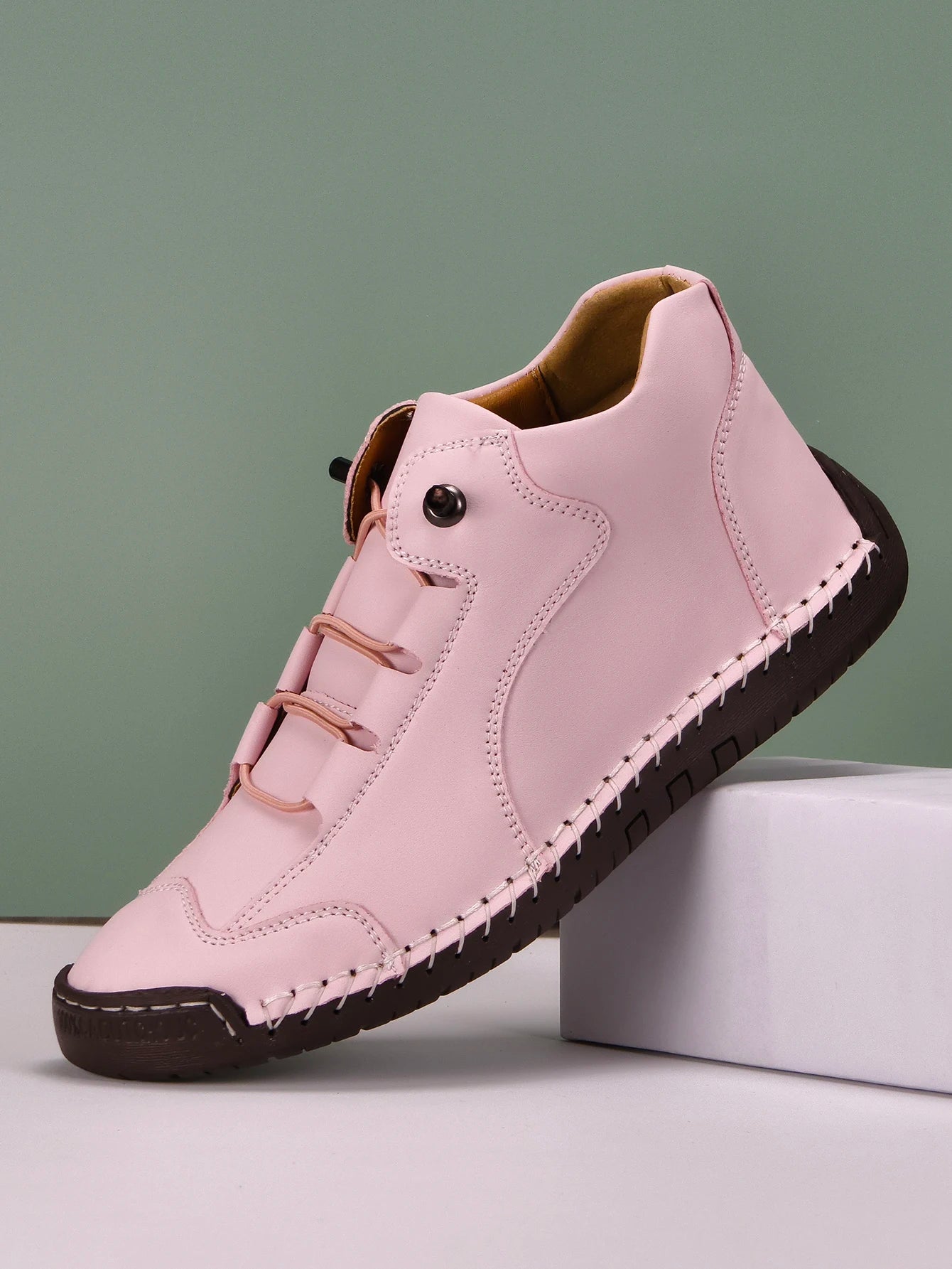 New Fashion Sneakers Women Handmade Leather Casual Shoes Design Platform Loafers Breathable Flats Shoe Driving Plus Size