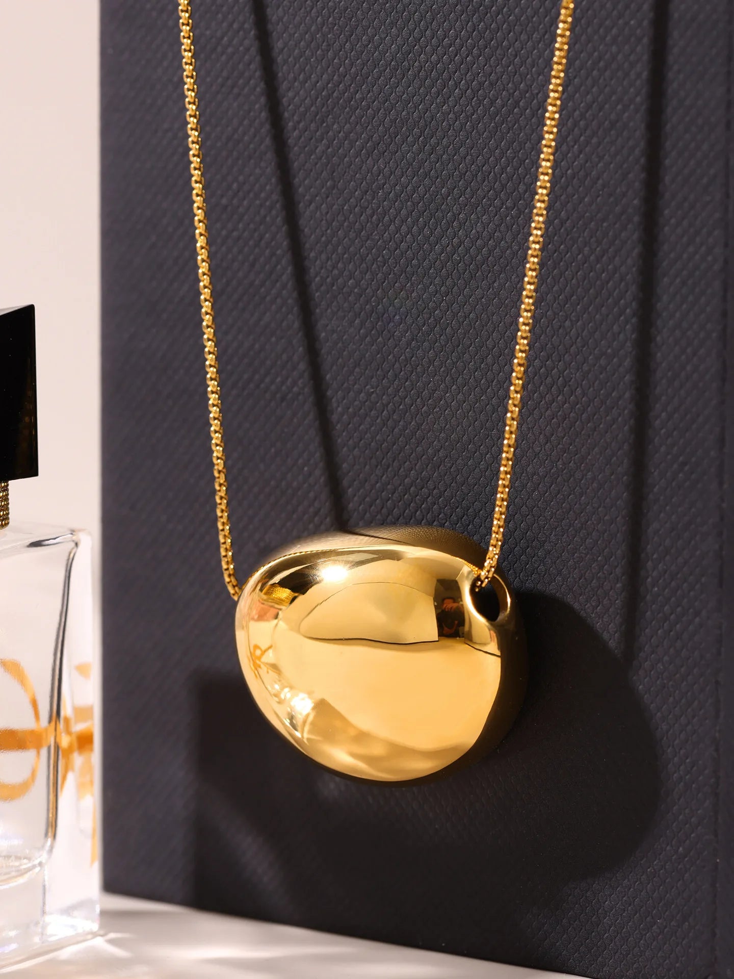 Gold Color Silver Oval Pendant Necklace For Women High Quality 18K Long Stainless Steel Necklace Ladies Fashion Jewelry Gift