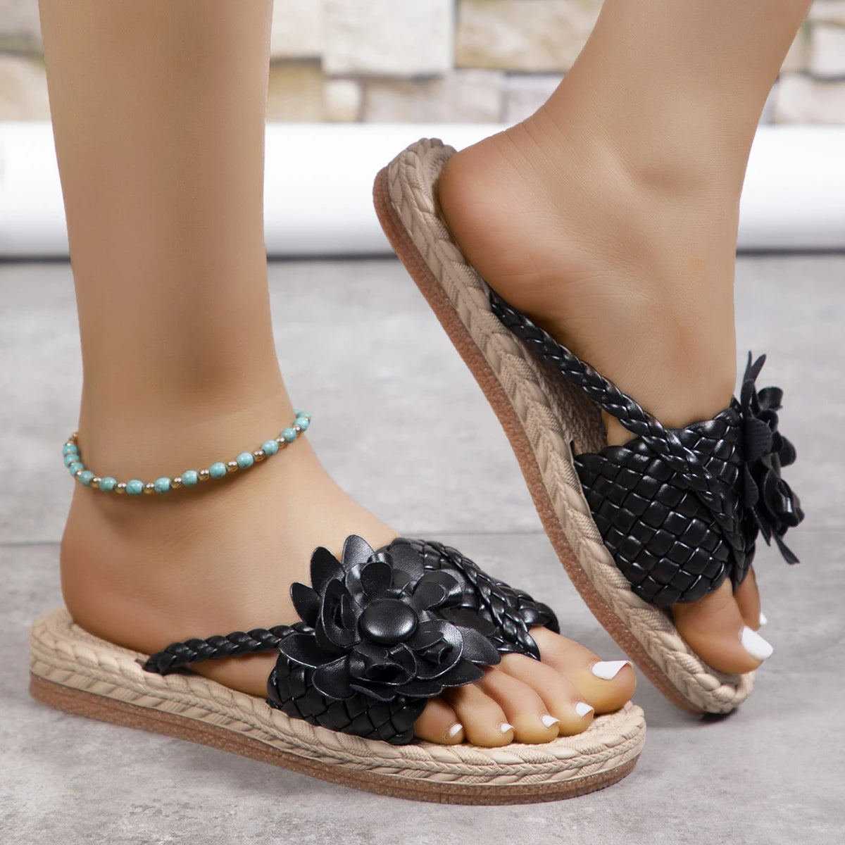 Summer Floral Braided Flat Slippers Classics Solid PU Leather Women Non Slip Flip Flops Soft Comfortable Beach Sandals Femme