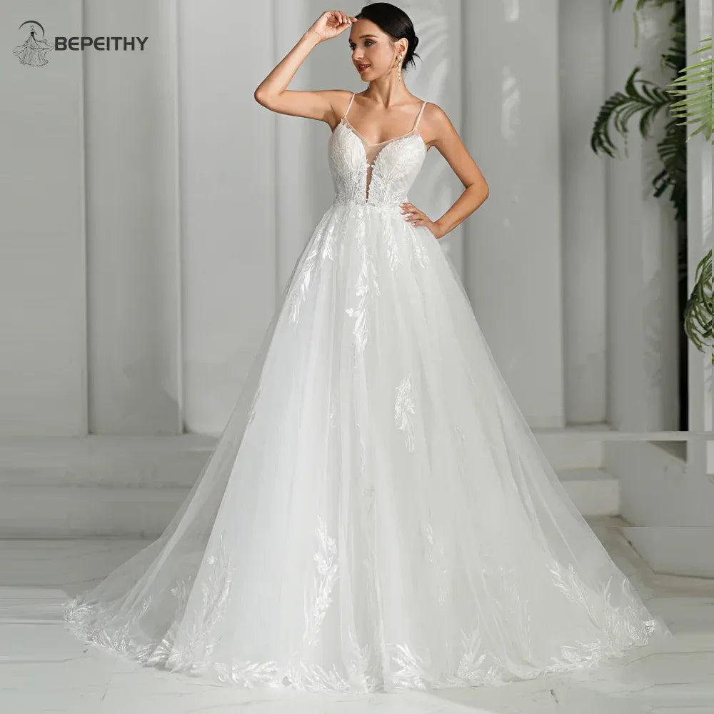 BEPEITHY V-Ausschnitt Brautkleid - Ärmellos Elfenbein Gr S M - Golden Bridge Store