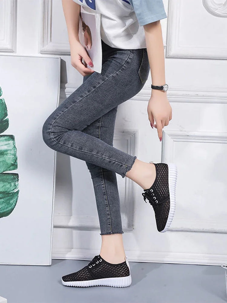 Women Running Sneakers Ladies Gym Shoes Outdoor Anti-skid Sport Footwear Soft Bottom Walking Shoes Mesh Hollow Out Shoes