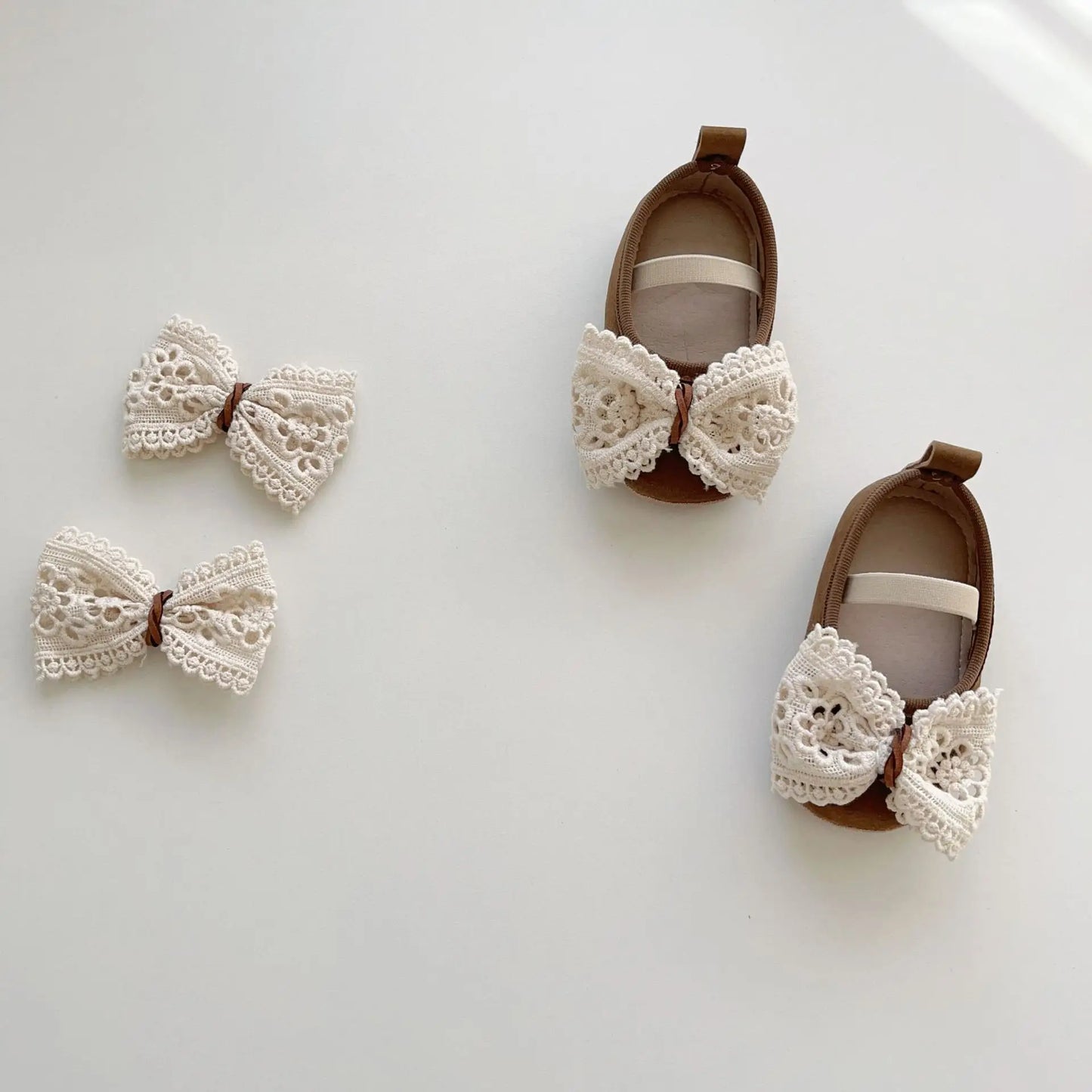 Mädchen Schuhe 2025 - Frühling Western Schleife Baby Schuhe - Vielseitige Sneaker Outdoor Rutschfest Weiche Sohle