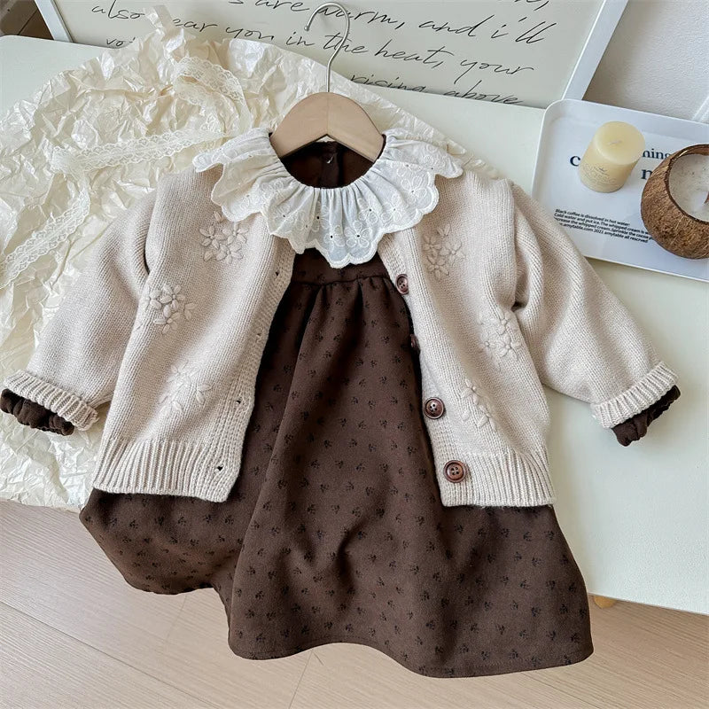 CN Zhejiang 111 Strickcardigan Floral Kleid - Größe 4-6Y, Zwei-Teilig, Baumwolle Kindermode