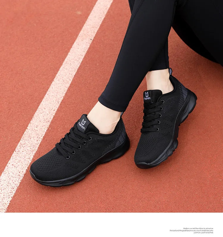 Hot Sneakers Shoes for Women Soft Flat Casual Shoes 2025 Spring Summer Light Breathable Mesh Sneakers Walking New Ladies Shoes