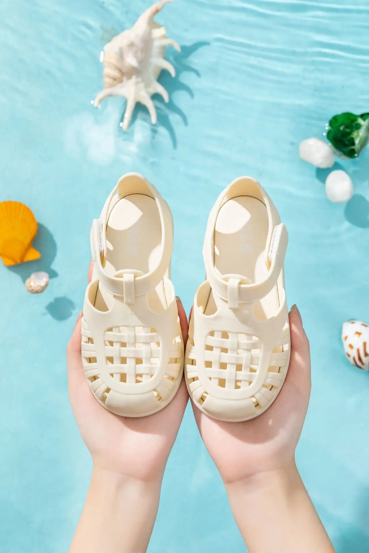 Hochwertige Kinder Strand Schuhe Meer Sommer 2025 - Mädchen Sandalen Baby Weich Rutschfest - Prinzessin Jelly Schuhe Jungen Römische Flip-Flops