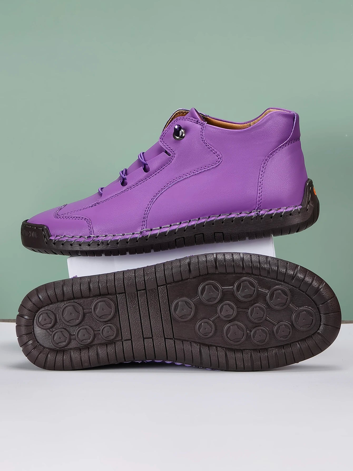 New Fashion Sneakers Women Handmade Leather Casual Shoes Design Platform Loafers Breathable Flats Shoe Driving Plus Size