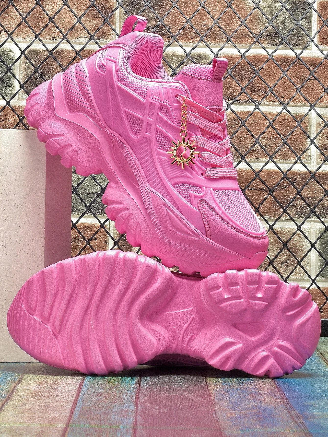 Women's fashion casual shoes Lightweight wear resistant non-slip platform sneakers high water platform pink heels for women