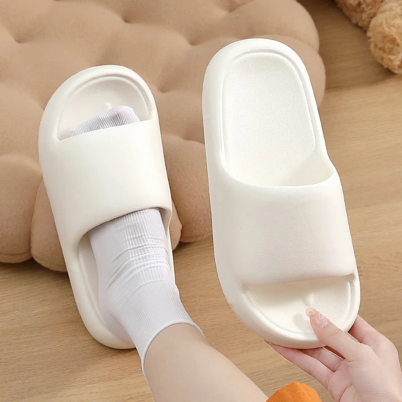 New Soft EVA Slippers Couples Home Slipper Outdoor Beach Summer Sandals Bath Men Flip Flops Non-Slip Women Thick Sole Shoes