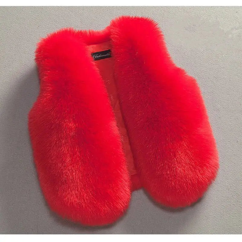 OLEKID Weste Faux-Fur - Größe 4-6Y, Baumwolle, Regular