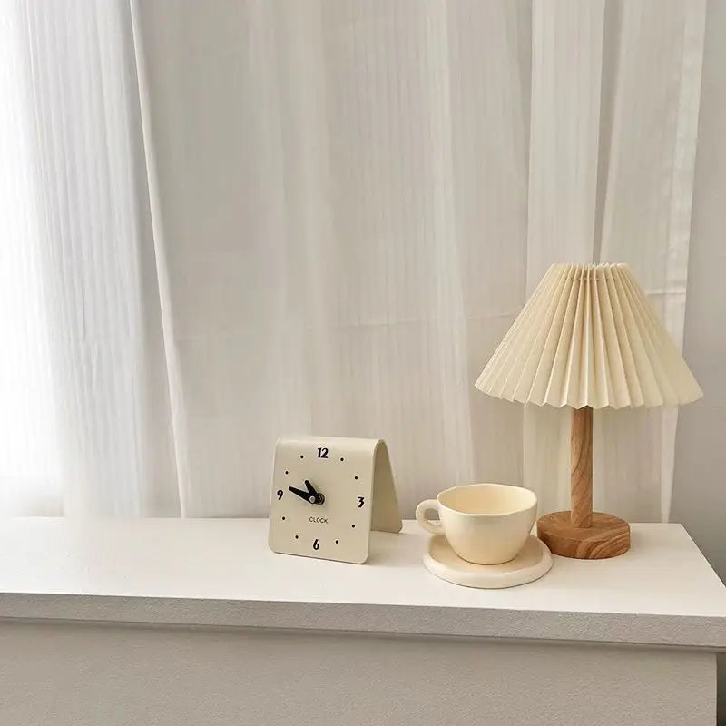 Cream Desktop Living Room Home Clock Modern Creative Desktop Clock Silent Ornament
