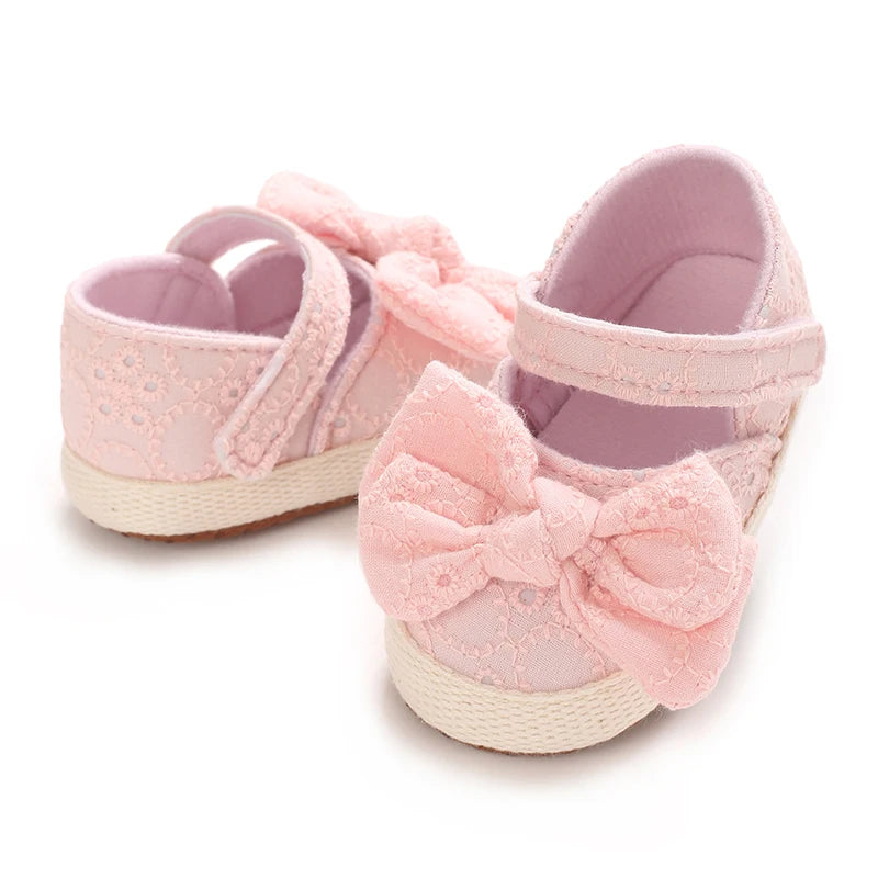 Baby Mädchen Schuhe 2025 - Süße Blume Rutschfeste Sohle Mary Jane Stil - Mode Sandalen Frühling Sommer 0-12M