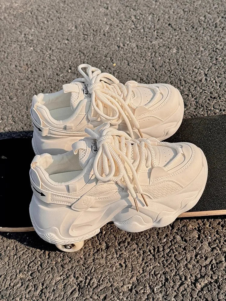 YSHUNIJ Plateau Sneaker Damen - Weiß 3cm Absatz Passt