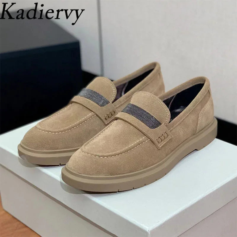 Luxus Damen Flache Schuhe 2025 - Wildleder Kette Perlen Runde Zehen - Slip-On Loafer Komfort Walking Schuhe