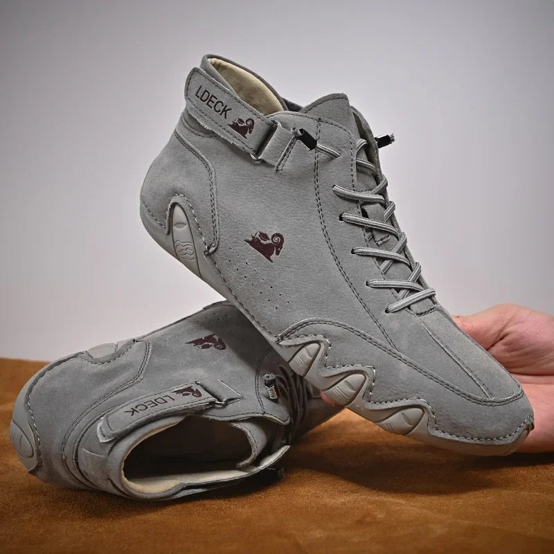 Sneakers Men Casual Shoes Man High Top Sneakers Winter Warm Designer Fashion Loafers Lace Up Shoes Men Boots 2024