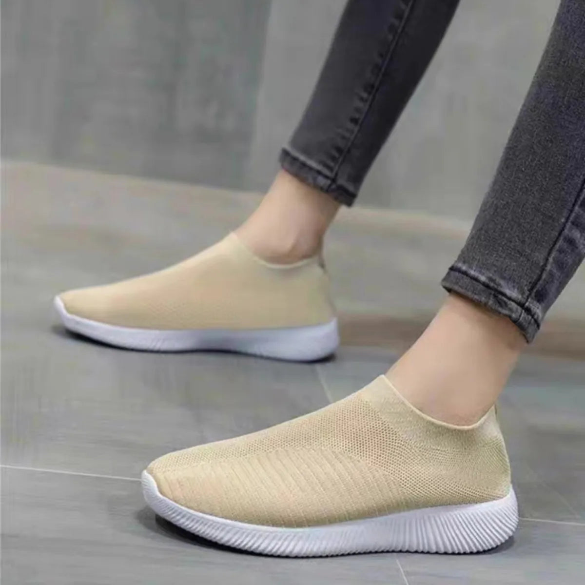 Women Shoes Soft Women Sneakers Lightweight And Comfortable Women Slip On Lazy Loafers Walking Shoes For Women