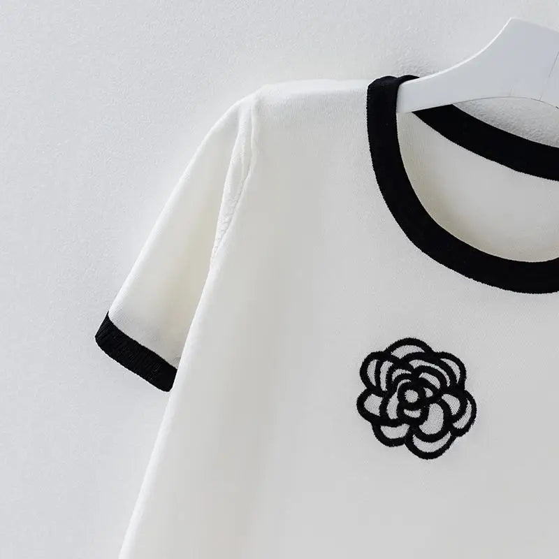 Knitted T Shirt for Women Summer Flower Embroidery Designer Luxury Clothes Slim Tops Women's Short Fashion Short Sleeve T-shirt