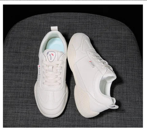 Women Shoes 2024 New Casual Lightweight Sports Shoes WomenBreathable Little White Platform Shoes White Sneakers Women