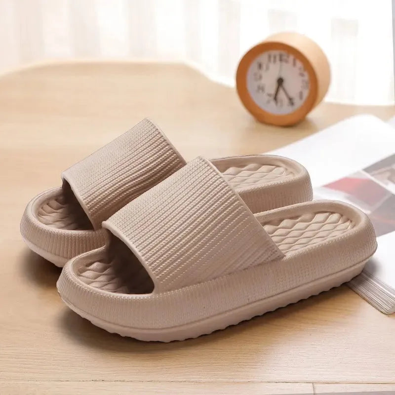 Frauen Dick Plattform Cloud Hausschuhe EVA Weich Sohle Kissen Slides Sommer Strand Flip Flops Frauen Rutschfest Badezimmer Heim Hausschuhe