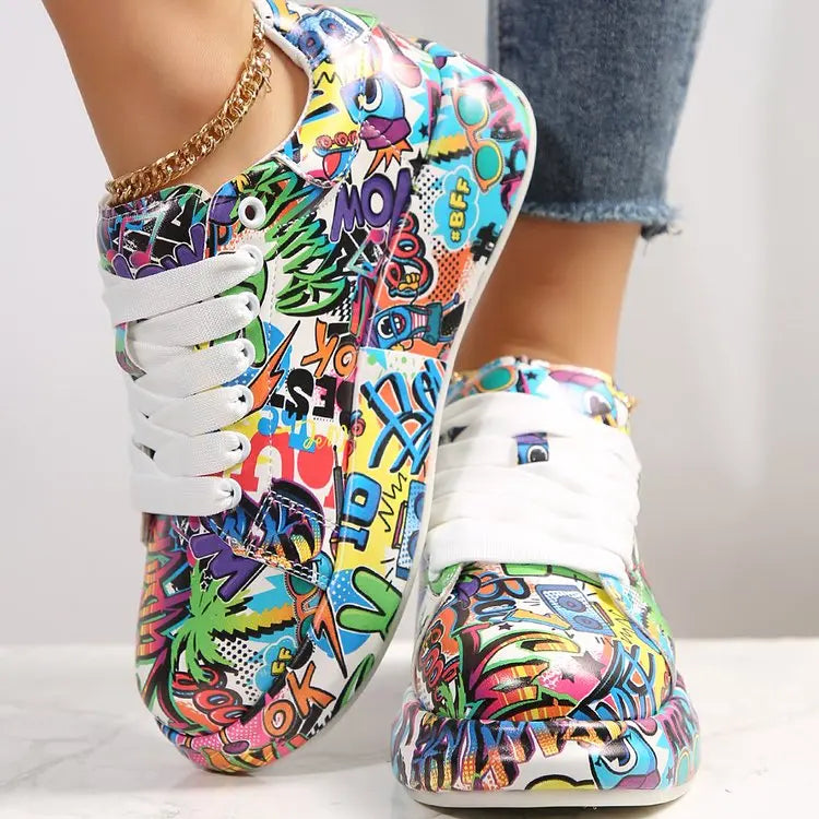 Women Sneakers Thick-soled Increased Women Sneakers New Hand-painted Graffiti White Women Shoes Outdoor Casual Shoes Plus Size