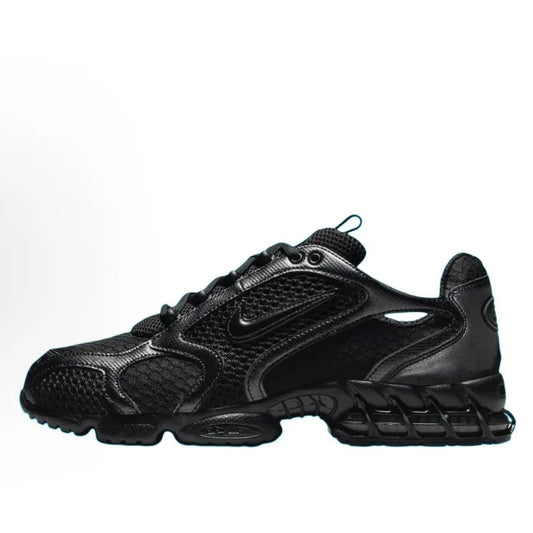 Nike Air Zoom Spiridon Cage 2 Bequemer Low-Top Lifestyle Sneaker - Größe EU 42, Gewicht ca. 320 g, Obermaterial Air Mesh