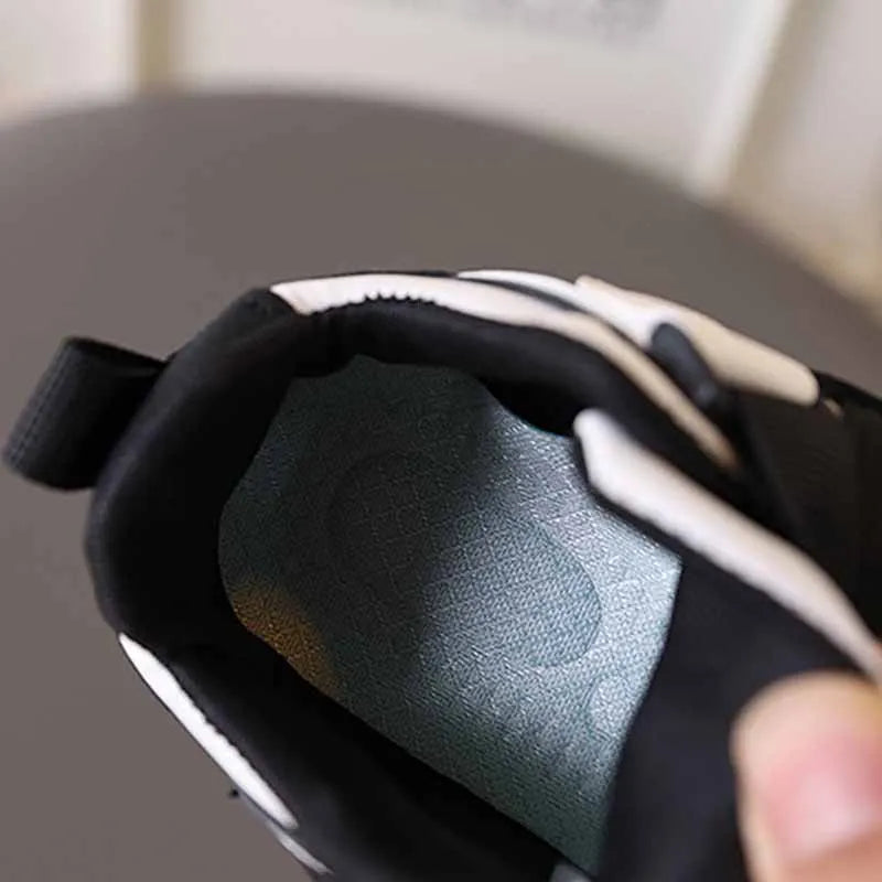 Kinder-Sneakers 2025: Dicke-Weiche-Sohle Klettverschluss - Air Mesh Collection