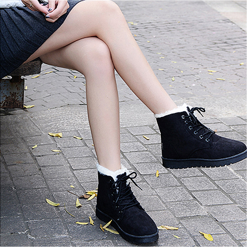 Cizme cu vârf rotund și călduroase din catifea BCEBYL - Mărime standard Ghete cu toc de 1 până la 3 cm Căptușeală din pluș