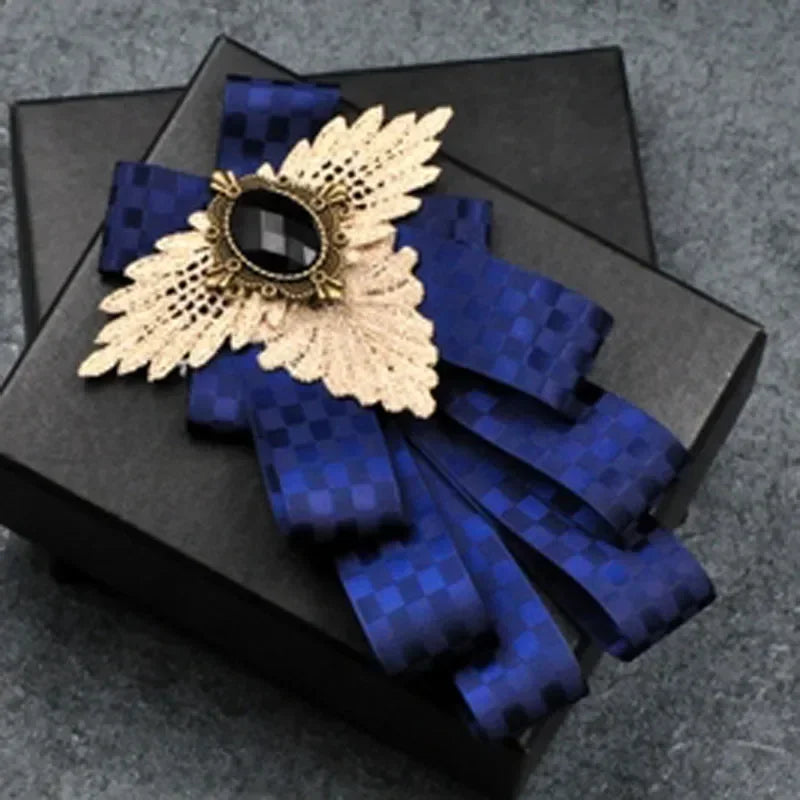 Set de nuntă 2025: Noua modă britanică pentru bărbați, performanță de nuntă pentru mire - Set de accesorii pentru bărbați cu papion, guler floral și buzunar, pentru petrecere de nuntă