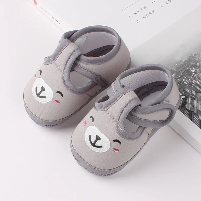 Neugeborene Cartoon Baby Schuhe 2025 - Kinder Erste Laufschuhe Weiche Sohle - Jungen Mädchen Kleinkind Frühling Herbst