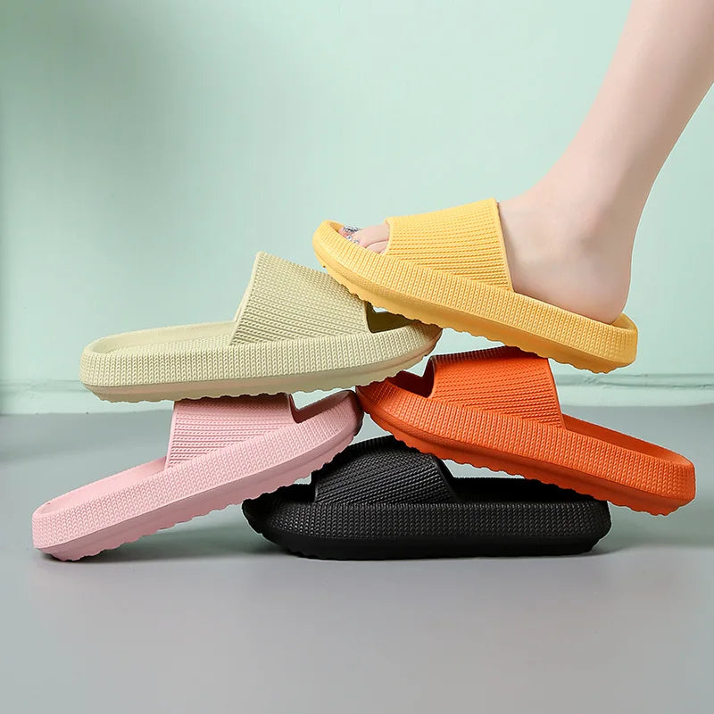 Frauen Dick Plattform Cloud Hausschuhe Sommer Strand Eva Weich Sohle Slide Sandalen Freizeit Männer Damen Innen Badezimmer Anti-Rutsch Schuhe