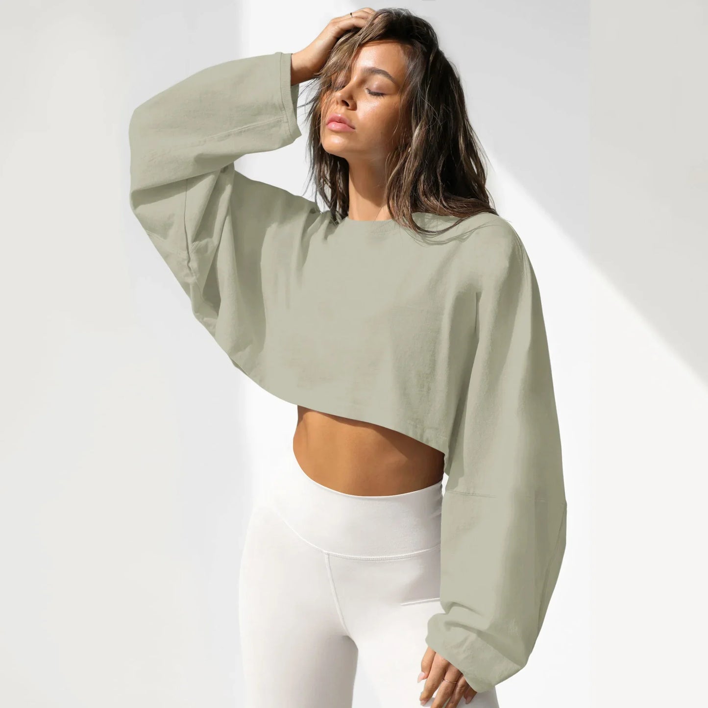 Loose fit round neck crop sweater women Short