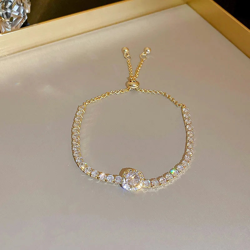 Luxus Klassisch Voller Strass 18K Gold Plattiert Armbänder Für Frauen Funkelnd Einfach Zirkon Armbänder Schmuck Geburtstag Geschenke