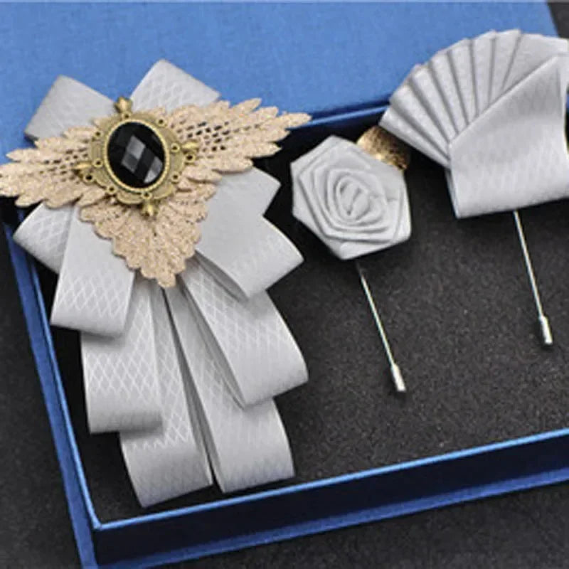 Hochzeits-Set 2025: British New Fashion Men's Wedding Performance Groom - Wedding-Party Flower Collar Bow Tie Pocket Towel Square Set Men Accessories Collection