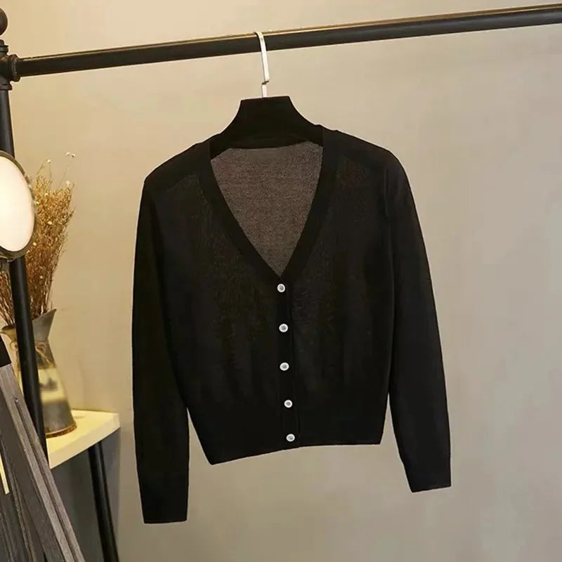 Basic Damen Strickjacke V-Ausschnitt - Kurz, Dünn, Medium