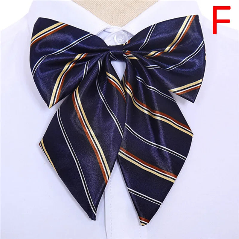 Damen-Fliege 2025: Gestreifte Business-Kollektion - Professional Women Collection